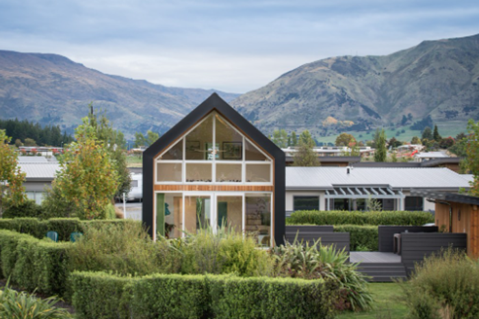 Tiny House, Big Living image